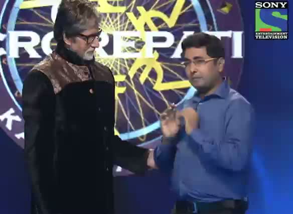 Watch KBC 2012 - Season 6 - Episode 10 - AB Special - Amit Kumar recites 'Mera bhi mann ho jata hai' - 28th Sept 2012 Video