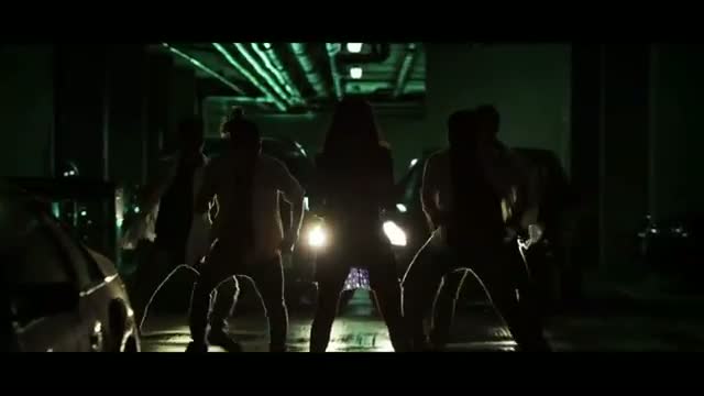 Watch Yaaradi Mohini song from Thaandavam Video