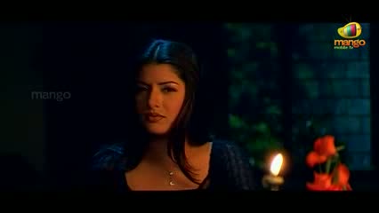 Watch Chirunavvutho Movie Scenes - Venu and Shaheen having a romantic dinner - Venu, Shaheen - Telugu Cinema Movies Video