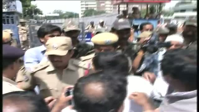 Watch Telangana protest marred with violence Video