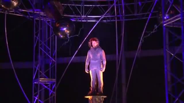 Watch Blaine Goes for Shock-factor With Latest Stunt Video