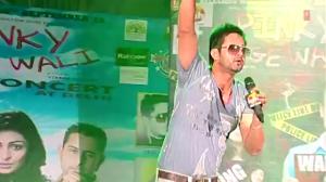 Watch Balli Riar Performing Live - Delhi | Punjabi Movie "Pinky Moge Wali" Video