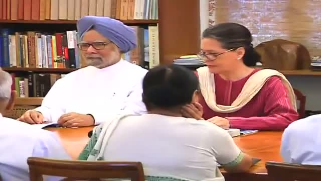 Watch Kejriwal to disclose new evidence against Robert Vadra Video