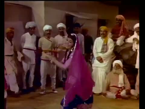 Watch Jhumka Gira Re - Mera Saya (1966) Video