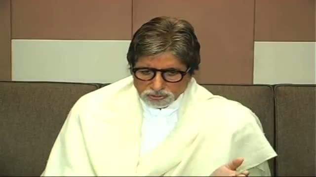 Watch Akhilesh, Mulayam to attend Big B's birthday bash Video