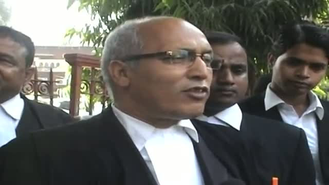Watch PIL filed against Vadra's wealth row in Allahabad HC Video