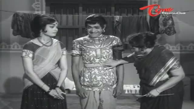 Watch Telugu Comedy Scene From Kathiki Kankanam Movie - Rajababu & His Lover Hilarious Comedy Scene With Aunty - Telugu Cinema Movies Video