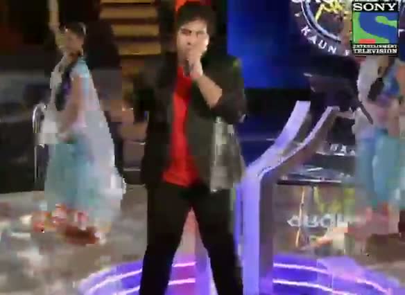 Watch KBC 2012 - Season 6 - Episode 15 - AB Special - Vipul Mehta rocks the stage by wishing Amitabh Bachchan in a musical way - 12th Oct 2012 Video