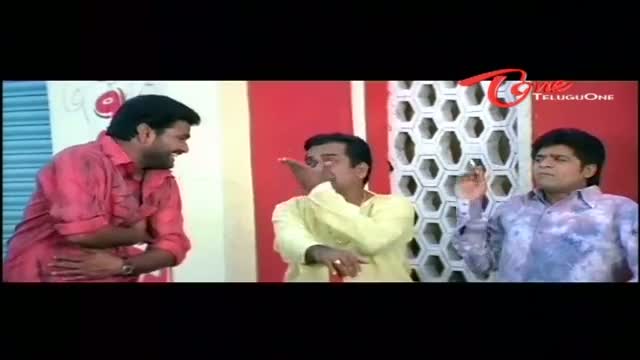 Watch Telugu Comedy Scene From Nagarjuna's Nenunnanu Movie - Nagarjuna Gang Playing Cricket - Telugu Cinema Movies Video