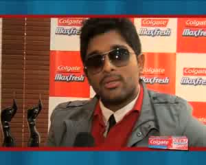 Watch Allu Arjun meets with Max Fresh finalists - Telugu Cinema Movies Video