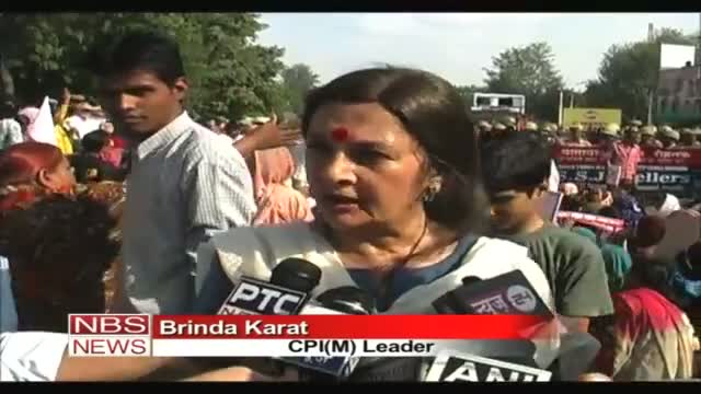 Watch Police baton charge protestors in Rohtak, 5 injured Video