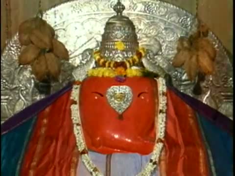 Watch Jai Ganesh Jai Ganesh Deva [Full Song] - Aartiyan Video