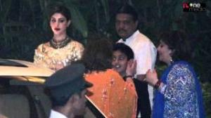 Watch Bollywood attends Saif Kareena Wedding Party Video Video