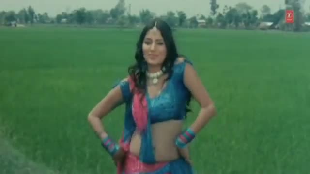Watch Palangiya Pe Ghunghta Uthaihen - Full Bhojpuri Hot Video Song - From Movie Ee Rishta Anmol Ba Video