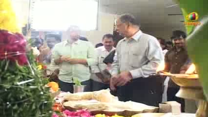 Watch Jr. NTR new movie launch - Jr. NTR, Dil Raju, Harish Shankar - Telugu Cinema Movies Video