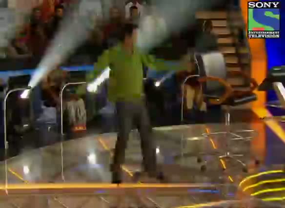 Watch KBC 2012 - Season 6 - Episode 18 - AB Special - Chetan Jethva shows his dancing skills - 19th Oct 2012 Video