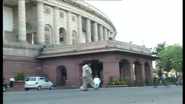 Watch Congress rattled by me Kejriwal Video