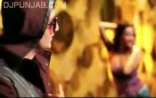 Watch Kehndi Tu Desi  - Preet Harpal Video