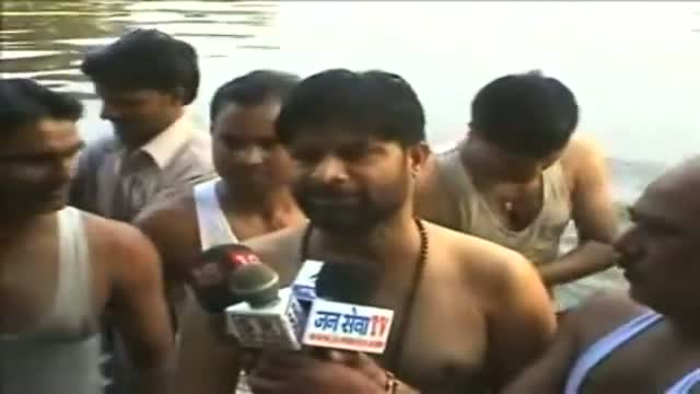 Watch Mission cleaning by rural development minister Video