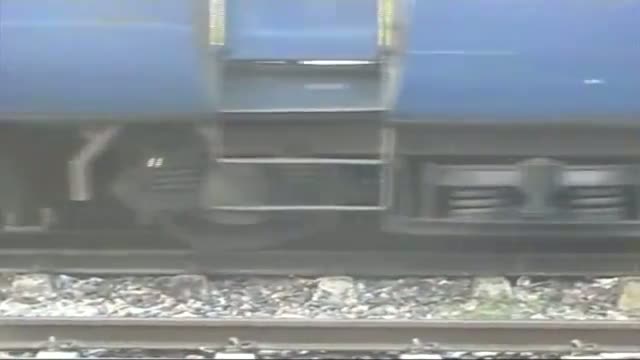Watch UP Woman commits suicide with her 3 kids Video