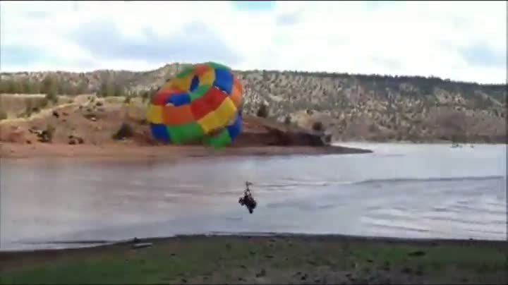 Watch You Shouldn't Go Parasailing While Drunk Video