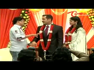 Watch Uday Kiran Visheeta Wedding Reception Video Video
