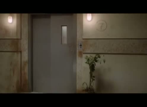 Watch TATA DOCOMO - The Unlimited Way of life - Lift Video