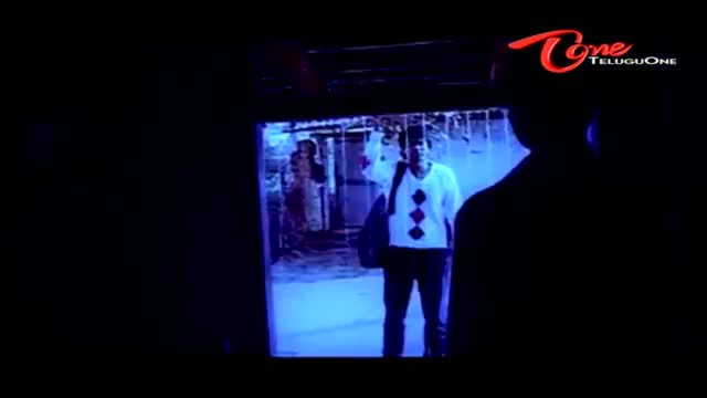 Watch 916 KDM Prema Songs - Nuvve Nuvve - Kranthi - Simar - Roopa Kaur - Telugu Cinema Movies Video