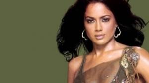 Watch Sameera reddy - South Indian Actress Profile & Biography Video