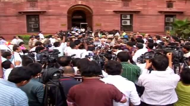 Watch The political magic of 4pm Video