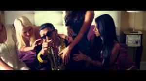 Watch Upar Upar In The Air - Leo Feat Yo Yo Honey Singh - Breakup Party Video