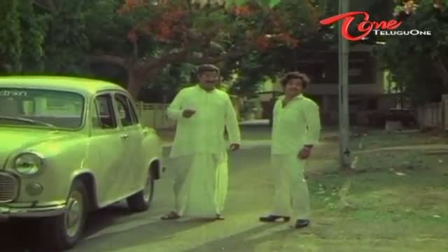 Watch Telugu Comedy Scene From Muggurammaila Mogudu Movie - Hilarious Scene Between Kaikala Chandra Mohan On Road - Telugu Cinema Movies Video