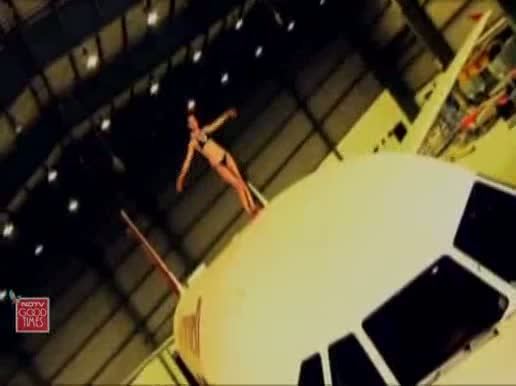Watch Hunt for the Kingfisher Calendar Girl 2013 begins Video