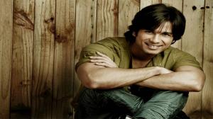 Watch Shahid Kapur - Bollywood Star Actor - Profile & Biography Video