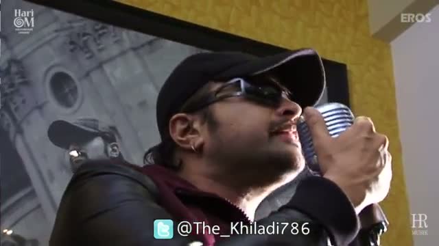 Watch Making of 'Lonely' Remix Song - Khiladi 786 Ft. Akshay Kumar, Yo Yo Honey Singh & Himesh Reshammiya Video