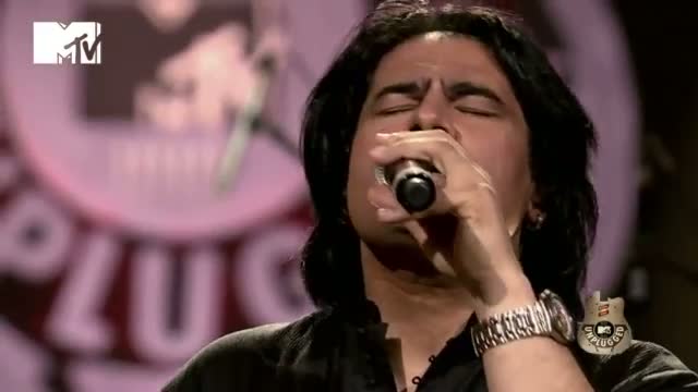 Watch Shafqat Amanat Ali - MTV Unplugged Season 2 - Mora Saiyan Video