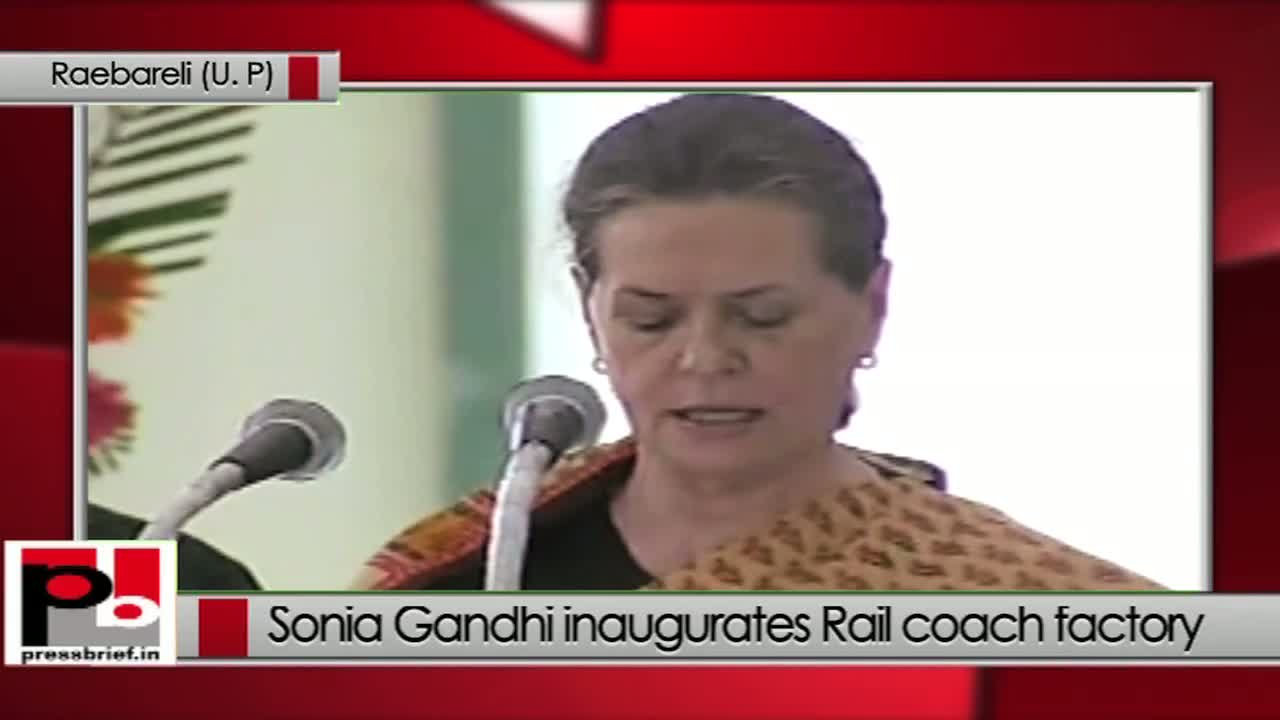Watch Sonia Gandhi assures more development projects for Raebareli Video