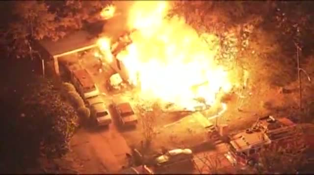 Watch Raw: Plane Crashes Into Jackson, Miss. Home Video