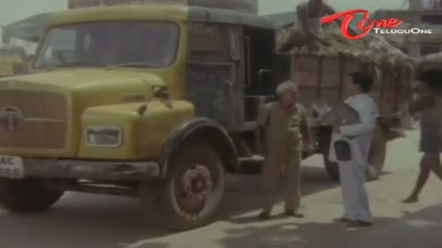 Watch Rajendra Prasad Hilarious Scene With Muncipality Workers - Telugu Cinema Movies Video