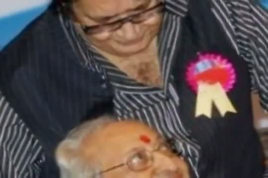 Watch Veteran actor Pran hospitalized with respiratory complaint Video