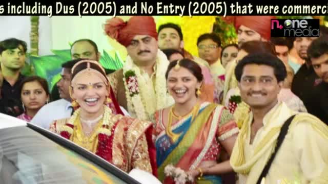 Watch Esha Deol - Bollywood $exy Actress Unseen Childhood Pics - Profile & Biography Video