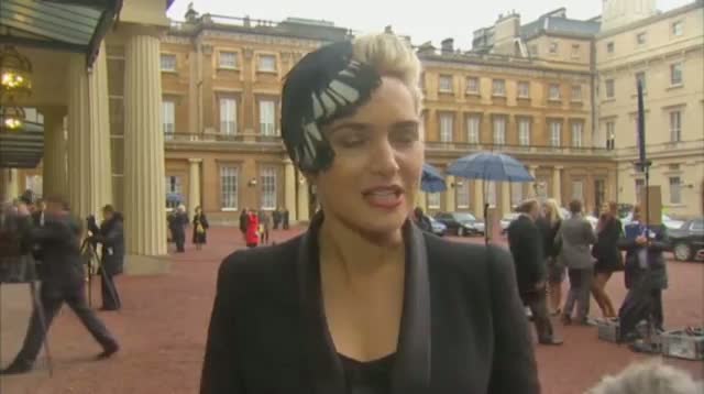 Watch Kate Winslet Receives Royal Honor Video