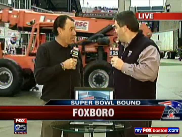 Watch Forklift Crashes Into Pole During Live Tv Interview Video