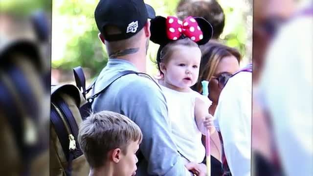 Watch Harper Beckham's Minnie Ears - Splash News Video