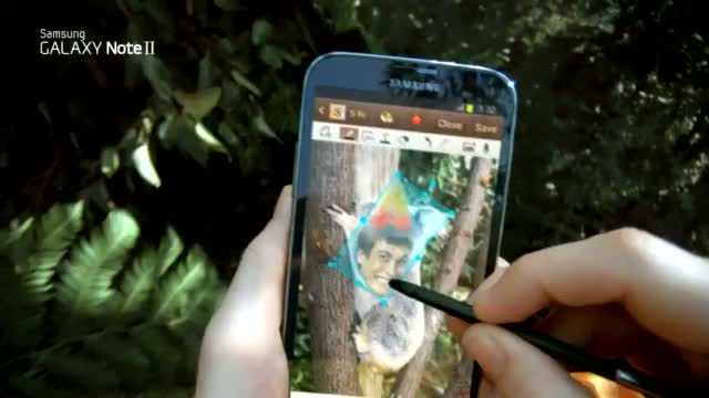 Watch GALAXY Note II - Official TV Commercial - Social Network Video