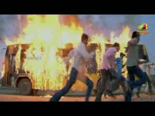 Watch Lakshyam Movie Scenes - Gopichand trying to save Jagapathi Babu - Mirchi Anushka, Jagapathi Babu - Telugu Cinema Movies Video
