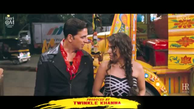 Watch Oh Mein Jat Gamla Pagla Deewana - Khiladi 786 - (Dialogue Promo 4) Video