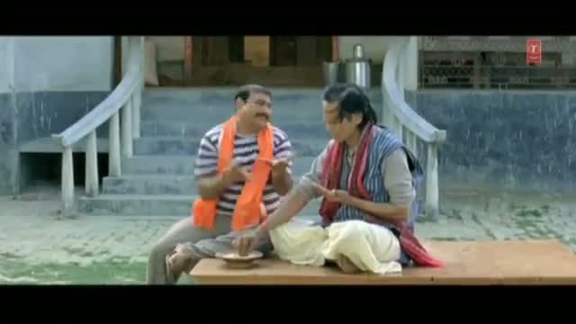 Watch Comedy scene from Bhojpuri Movie [Devra Pe Manwa Dole] Part-3 Video
