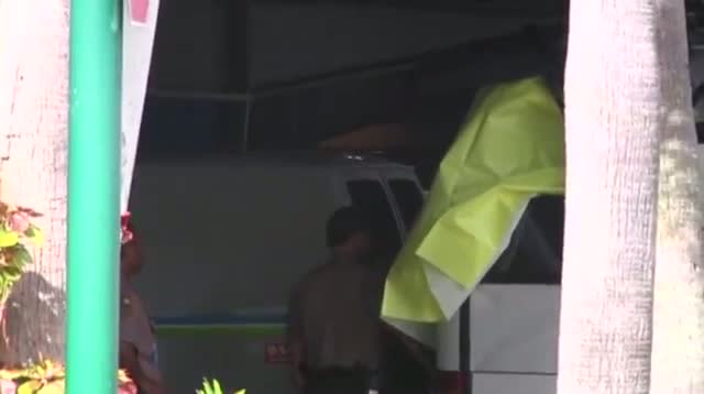 Watch Officer Describes Airport Bus Crash Scene Video