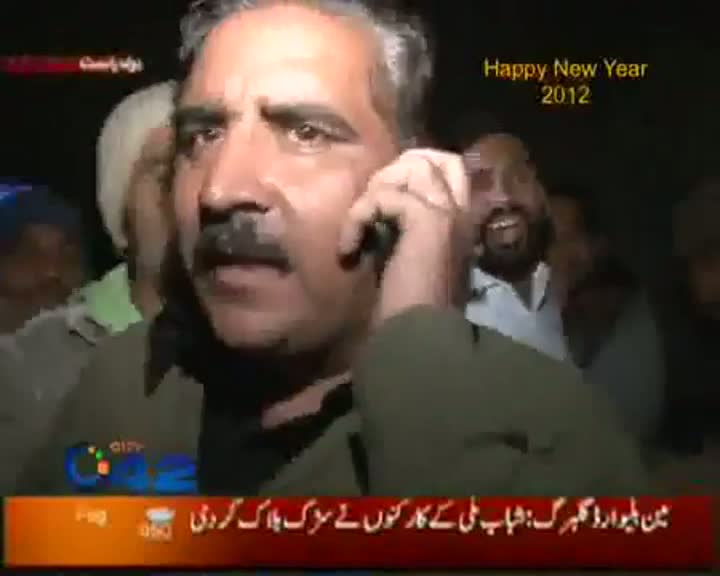 Watch Reporter Loses It On Live TV Video